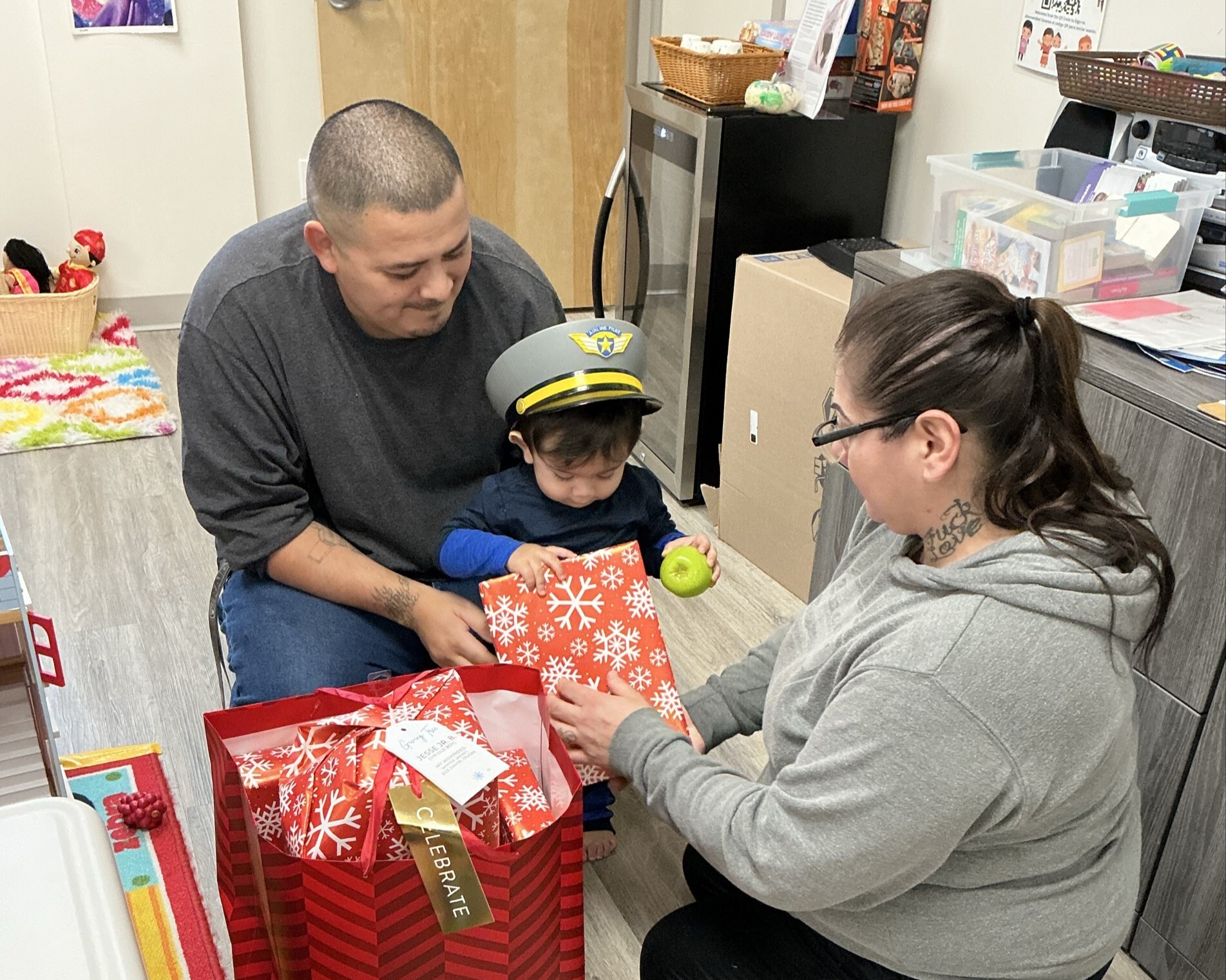 Moses Lake Giving Tree Family